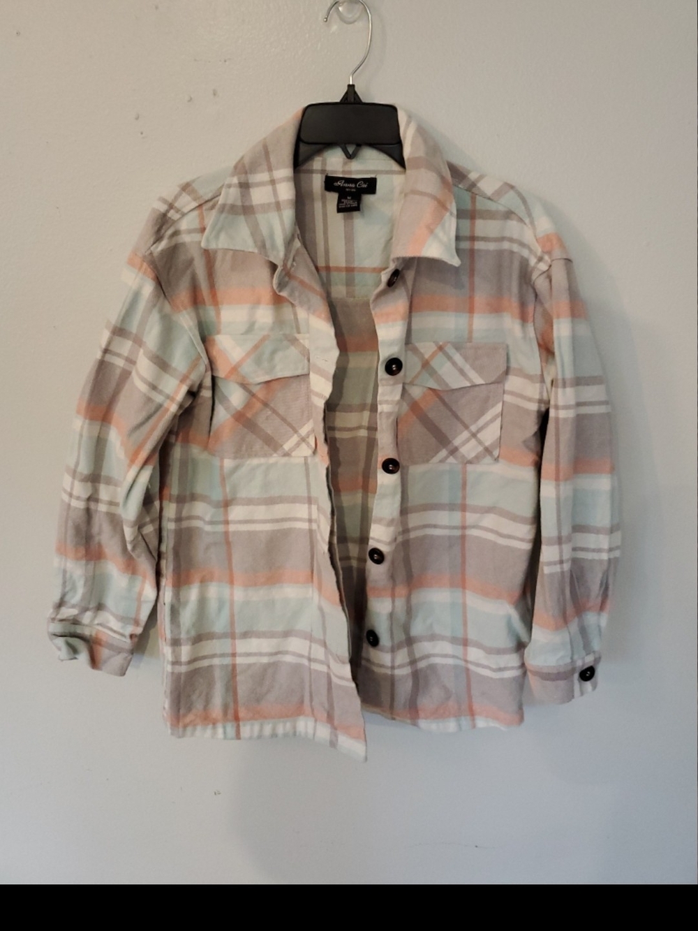Women's Anna Cali New York Medium flannel in Gray/ white/coral/ and blue